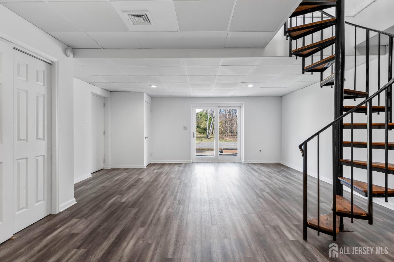 235 B Dayton Road Jamesburg, NJ 08831 - Photo 21 of 34