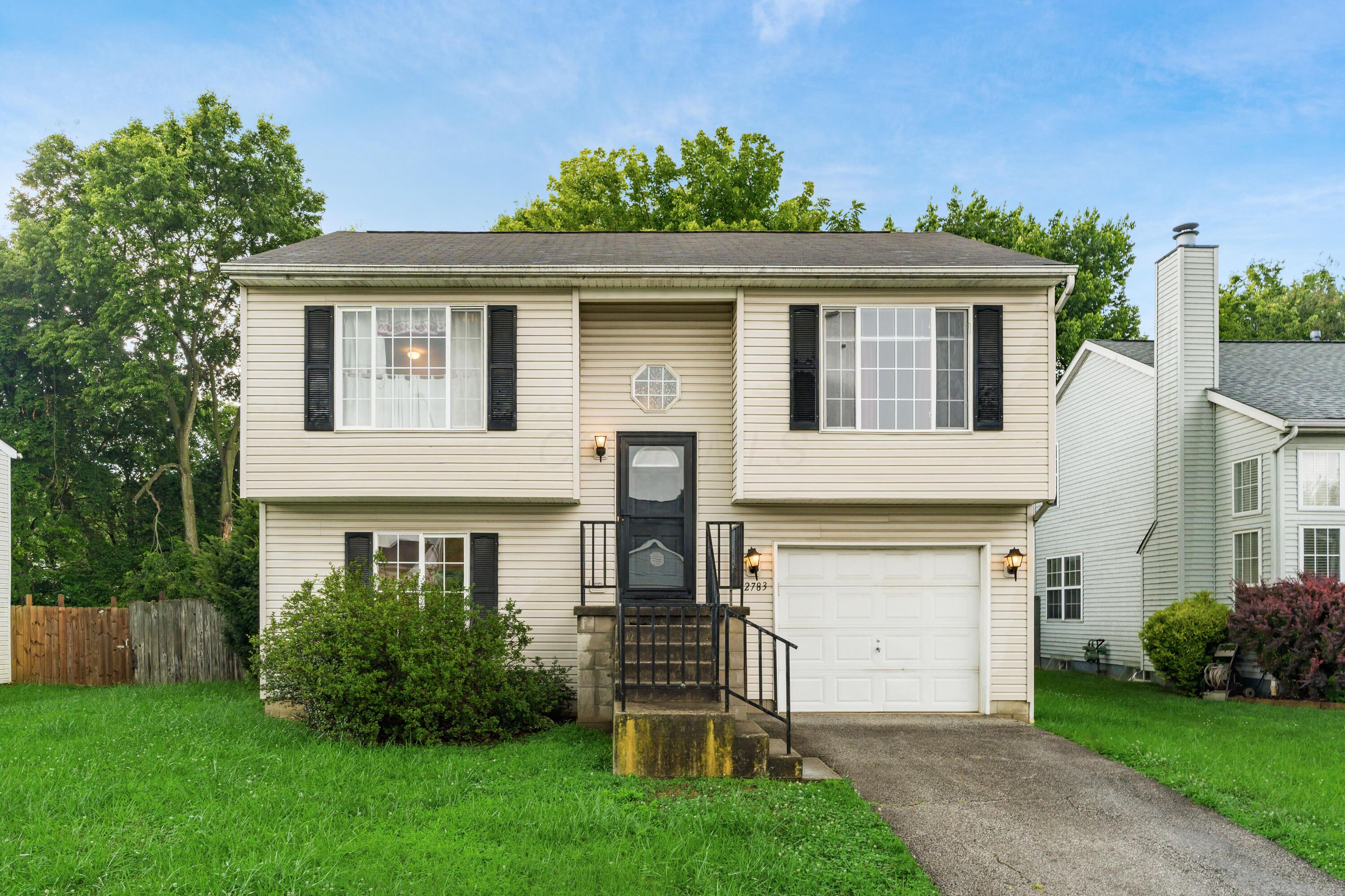 2783 Raphael Drive Columbus, OH 43232 - Photo 1 of 20 S_-_2783_Raphael_Dr_-_001