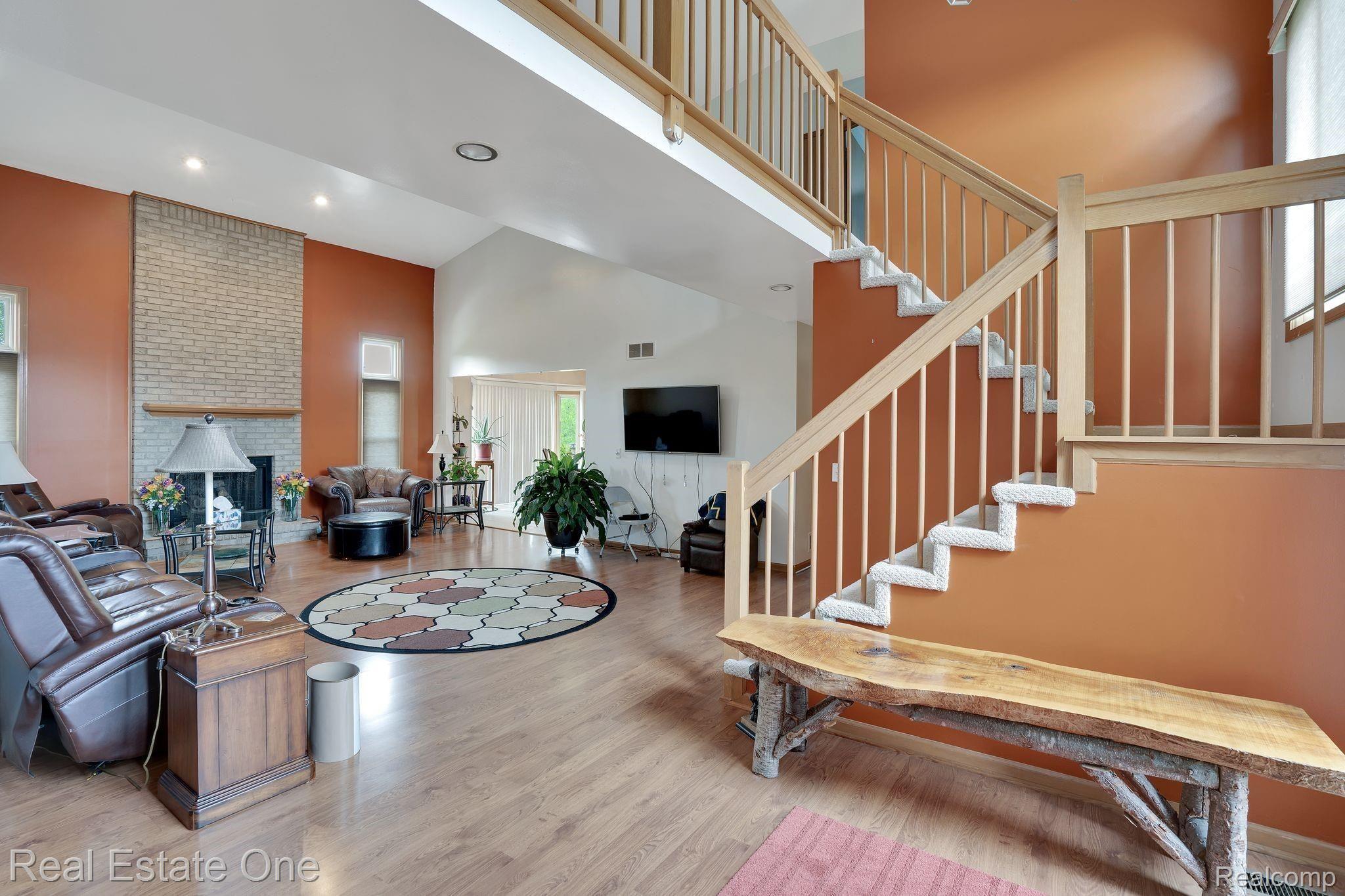 50285 Riverside Drive Macomb, MI 48044 - Photo 8 of 39 OPEN LAYOUT WITH PLENTY OF SUNLIGHT
