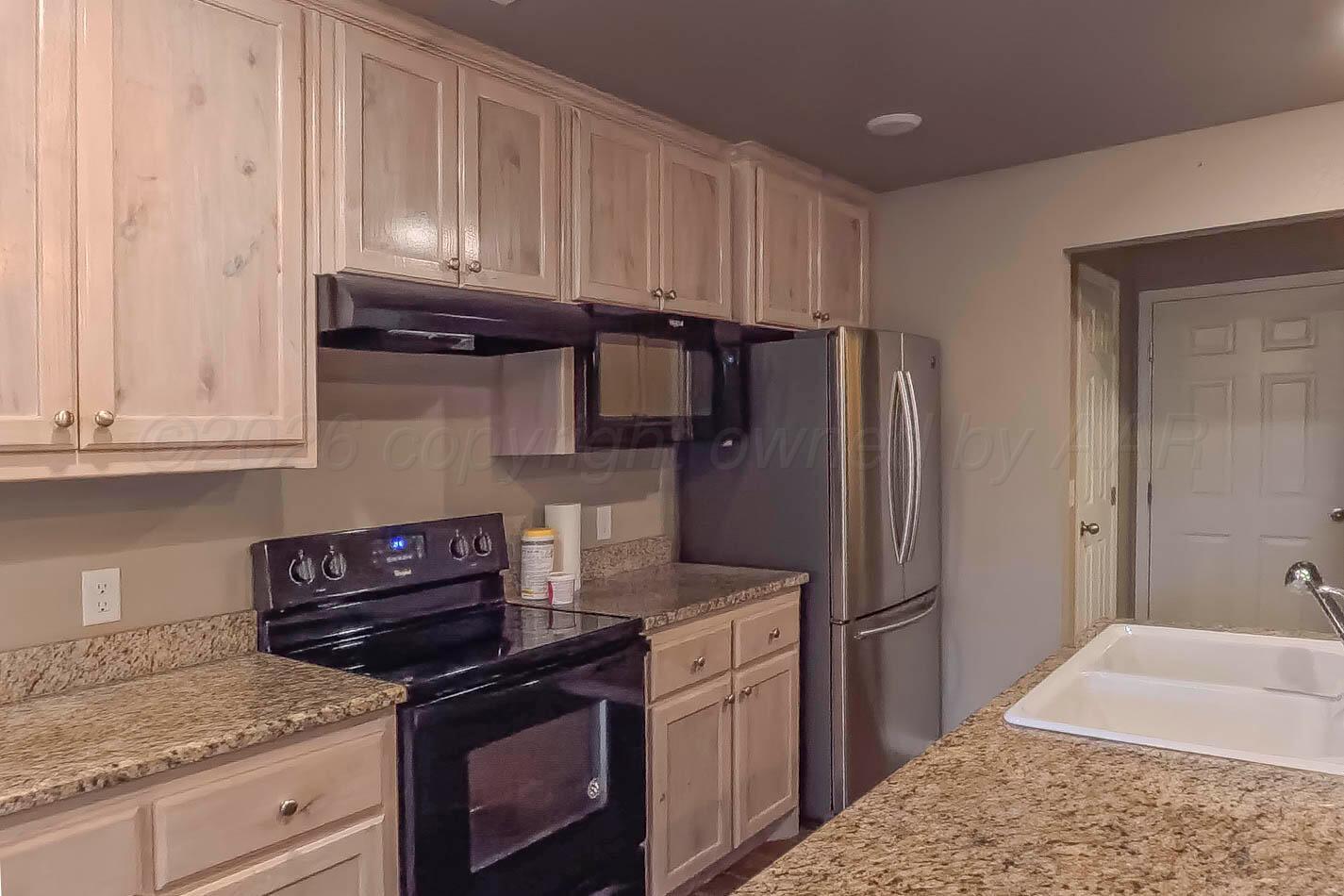 5012 Gloster Street Amarillo, TX 79118 - Photo 5 of 22 Kitchen (2)