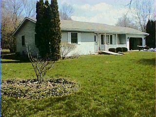 1011 Pine Street Three Rivers, MI 49093 - Photo 1 of 1 Primary Photo