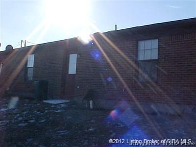 7296 Pekin Road Greenville, IN 47124 - Photo 4 of 15 Gallery Image 4