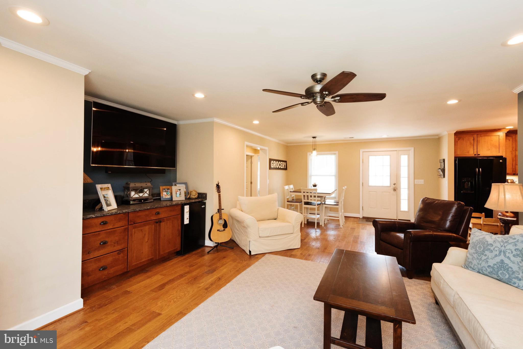 14600 Cherry Lane Ridgely, MD 21660 - Photo 11 of 25 Family Room