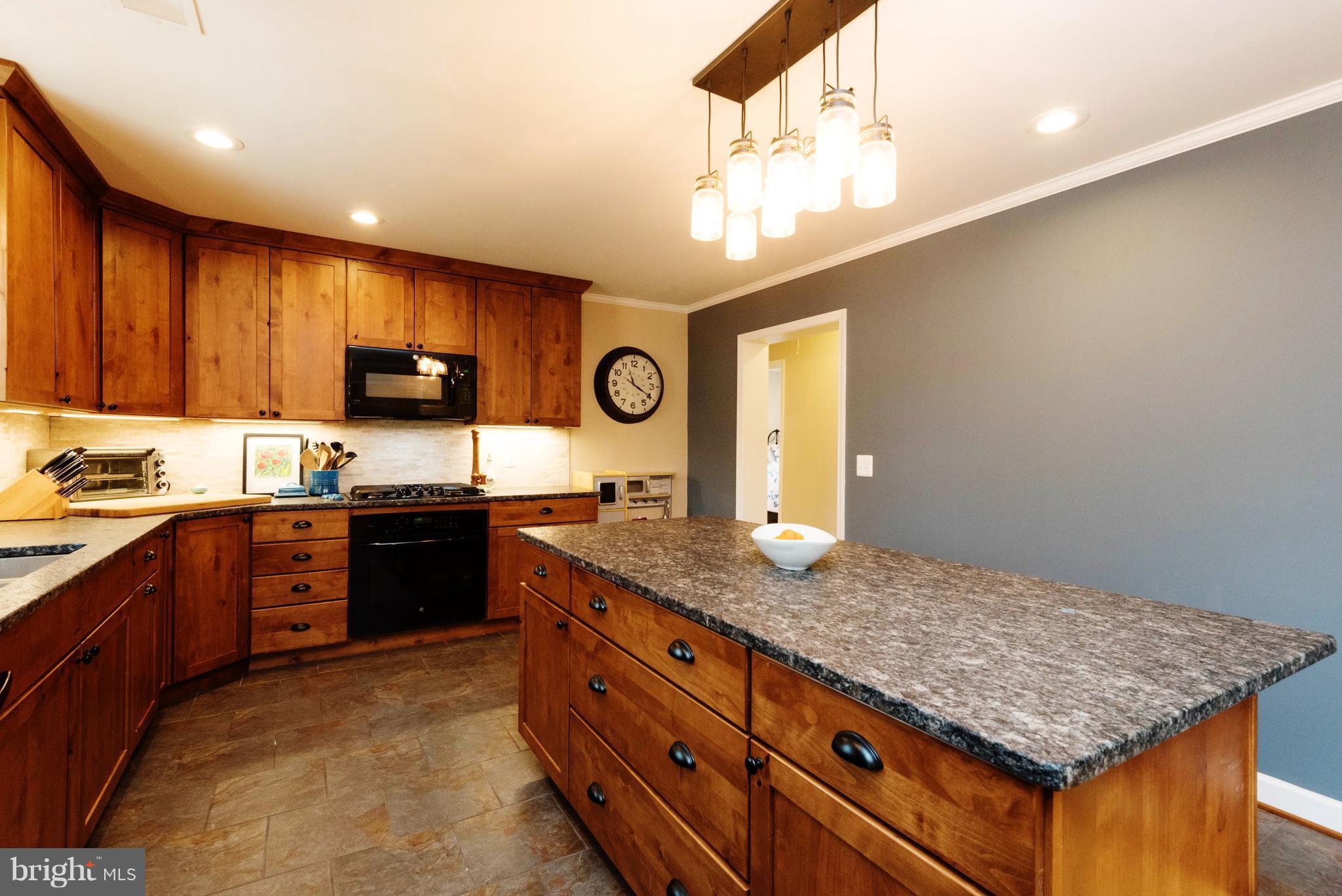 14600 Cherry Lane Ridgely, MD 21660 - Photo 5 of 25 Kitchen