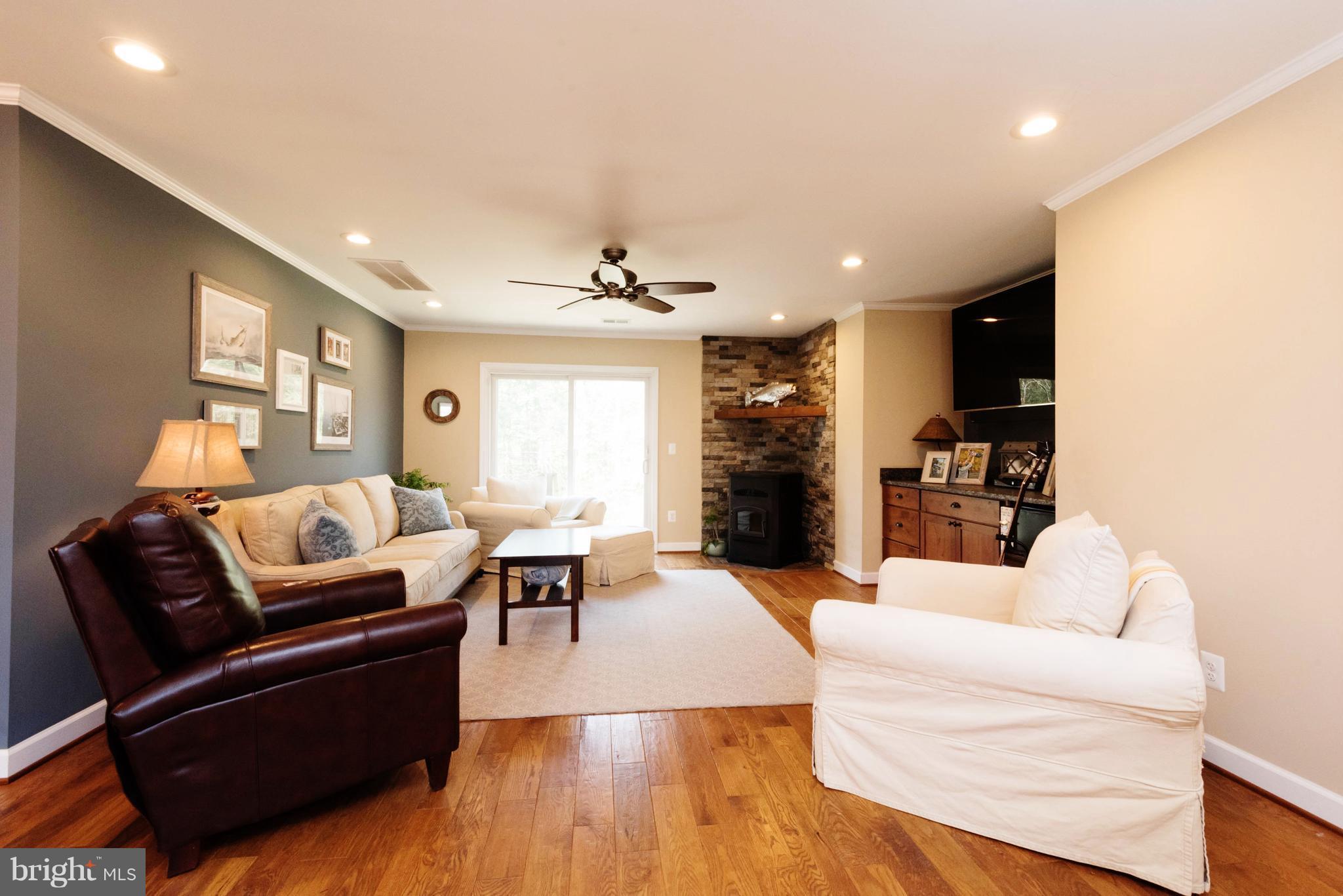 14600 Cherry Lane Ridgely, MD 21660 - Photo 10 of 25 Family Room