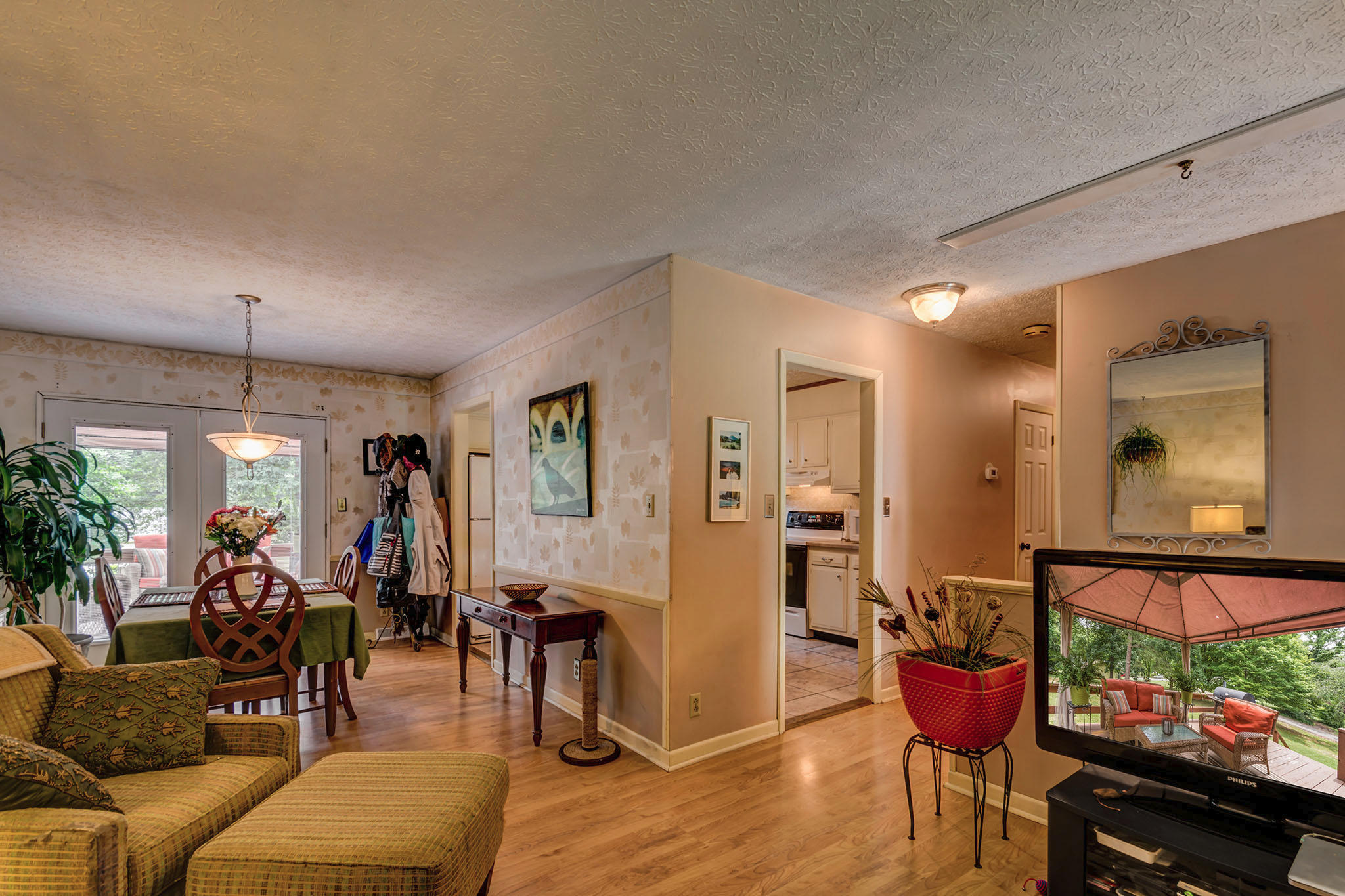 1904 Jackson Road Knoxville, TN 37921 - Photo 4 of 18 1904_Jackson_104