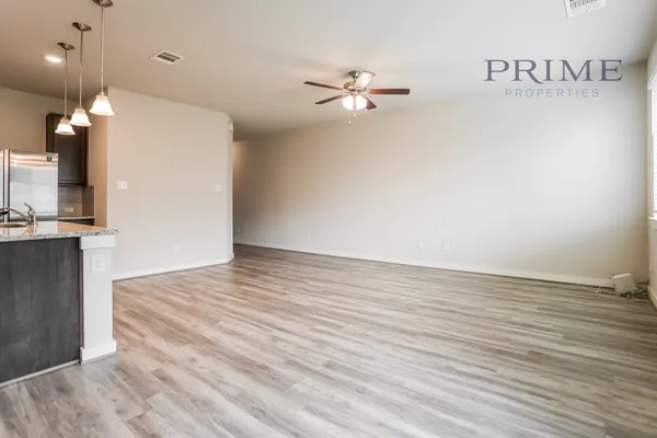 $2,100 | 602 Skiff Moth Drive, Unit C, Pflugerville, TX 78660