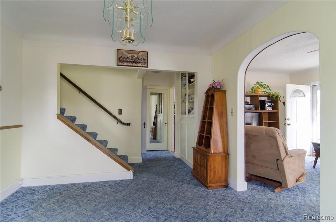 5814 Dellor Road Belleville, MI 48111 - Photo 6 of 28 GRU_5287.jpg