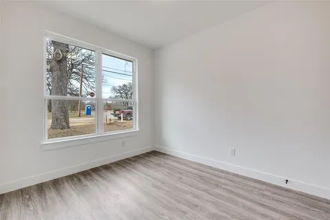 $324,900 | 4812 Fellows Lane, Dallas, TX 75216