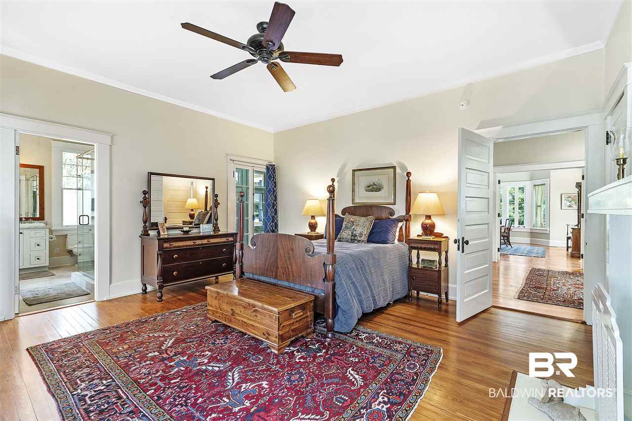 4564 Old Shell Road Mobile, AL 36608 - Photo 15 of 40 Master Bedroom