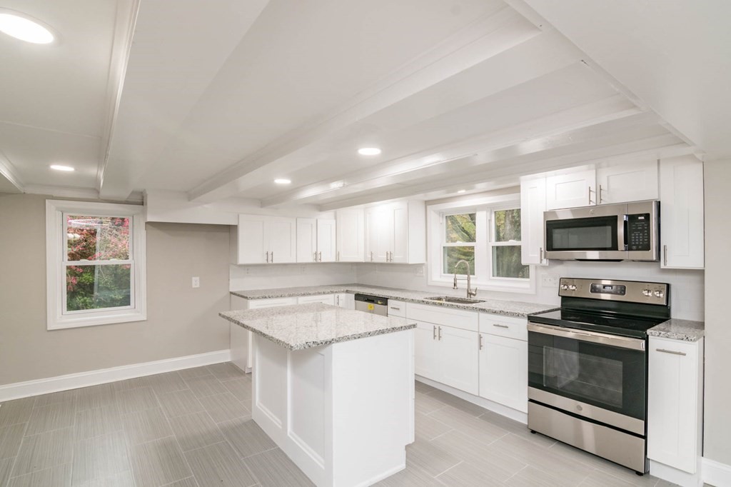 672 Lampblack Road Greenfield, MA 01301 - Photo 14 of 38 Gallery Image 14