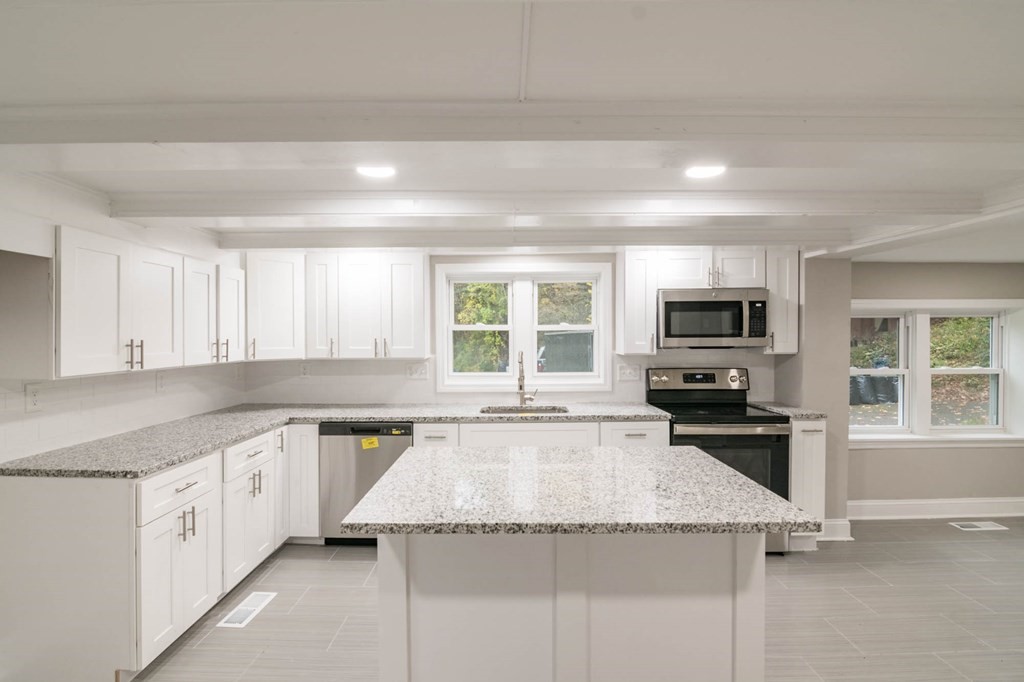 672 Lampblack Road Greenfield, MA 01301 - Photo 19 of 38 Gallery Image 19