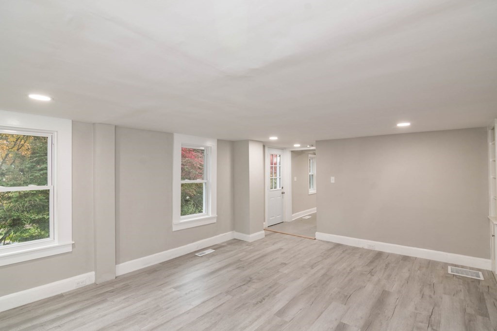 672 Lampblack Road Greenfield, MA 01301 - Photo 21 of 38 Gallery Image 21