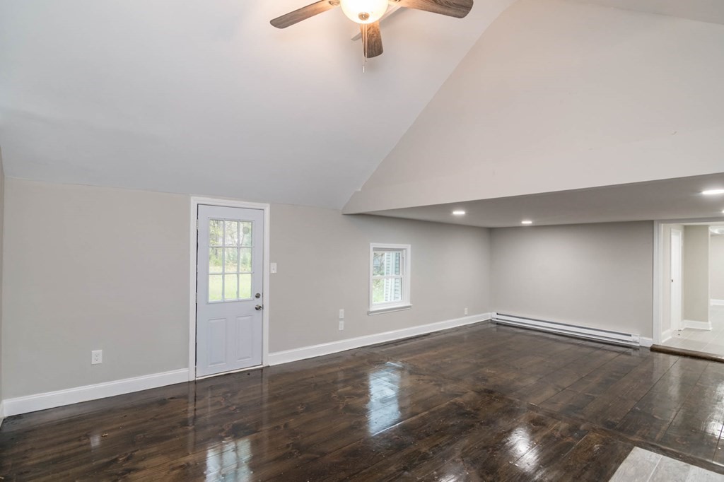 672 Lampblack Road Greenfield, MA 01301 - Photo 6 of 38 Gallery Image 6