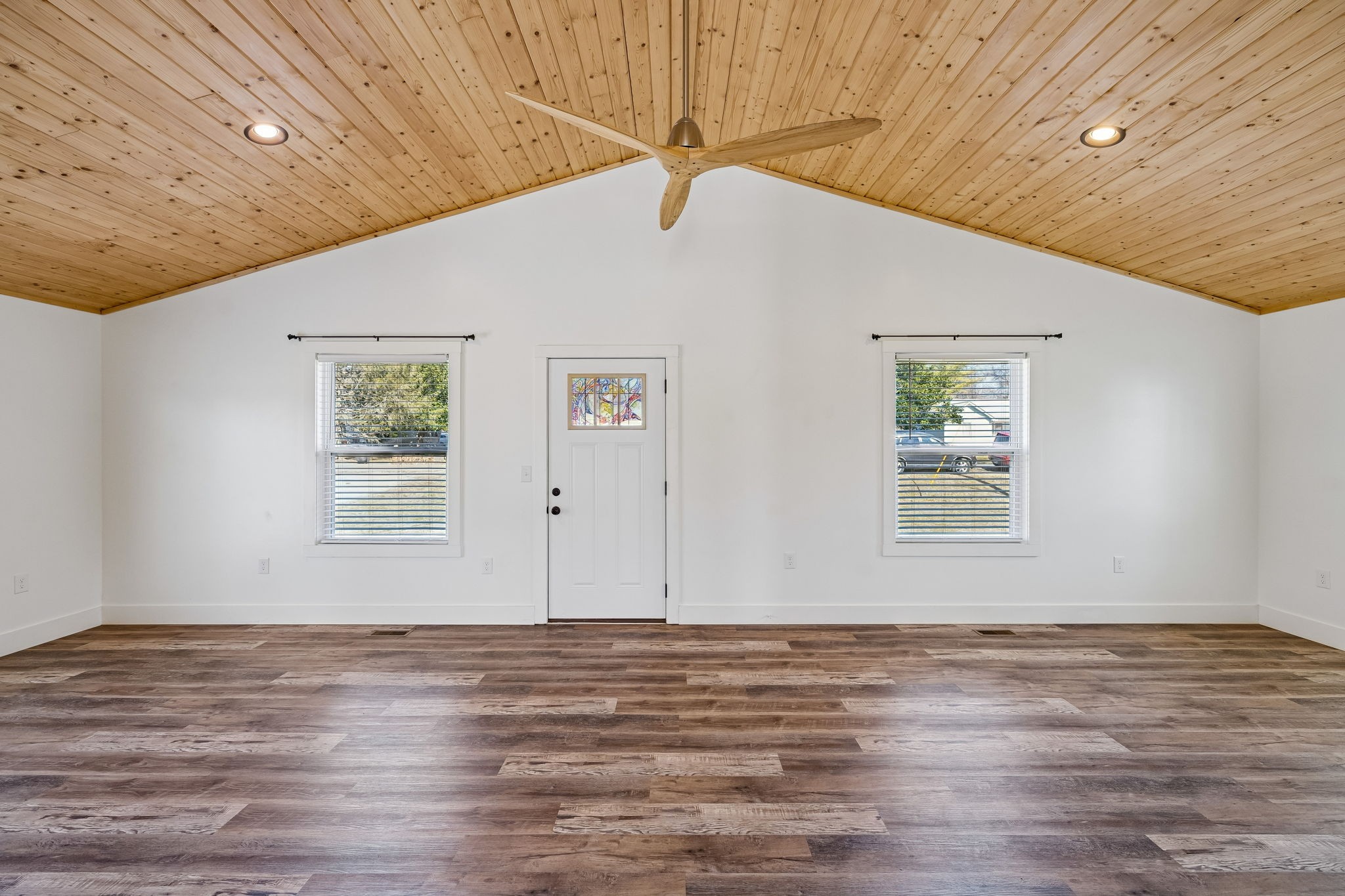 516 Davis Street Cowan, TN 37318 - Photo 14 of 40