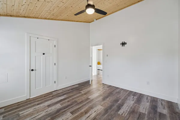 $244,700 | 516 Davis Street, Cowan, TN 37318