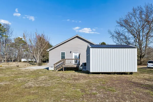 $244,700 | 516 Davis Street, Cowan, TN 37318