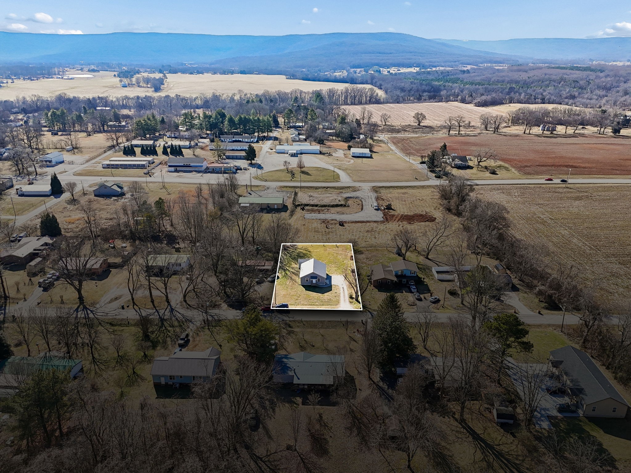 516 Davis Street Cowan, TN 37318 - Photo 30 of 40 a view of a city
