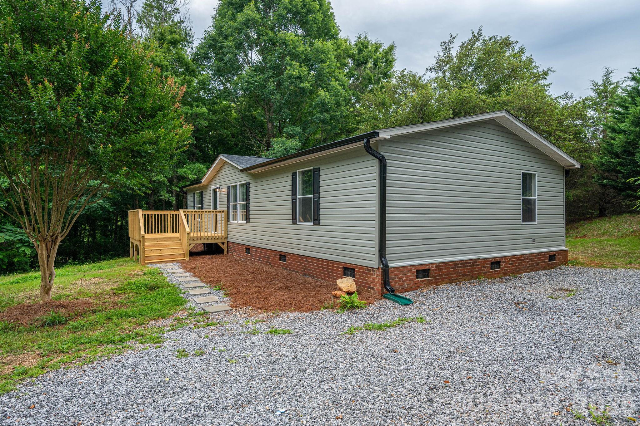 3462 Eaker Road Cherryville, NC 28021 - Photo 7 of 46
