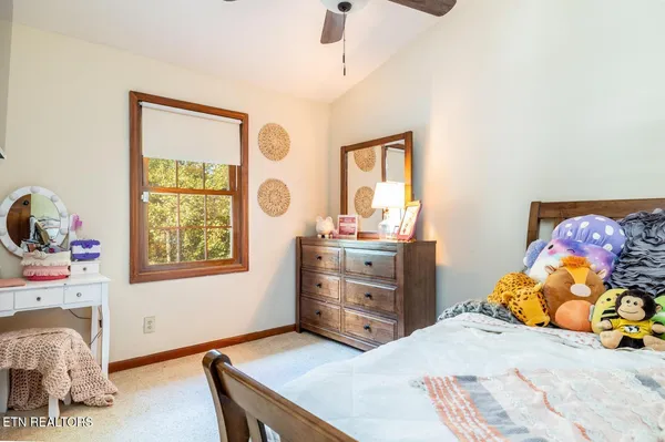 $550,000 | 12005 Ridgeland Drive, Knoxville, TN 37932