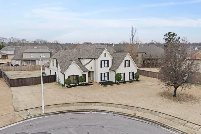 $649,000 | 1701 Mossy Oak Lane, Collierville, TN 38017