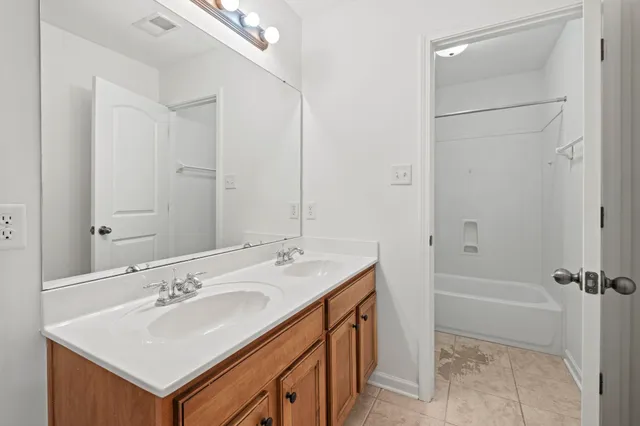 $649,000 | 1701 Mossy Oak Lane, Collierville, TN 38017