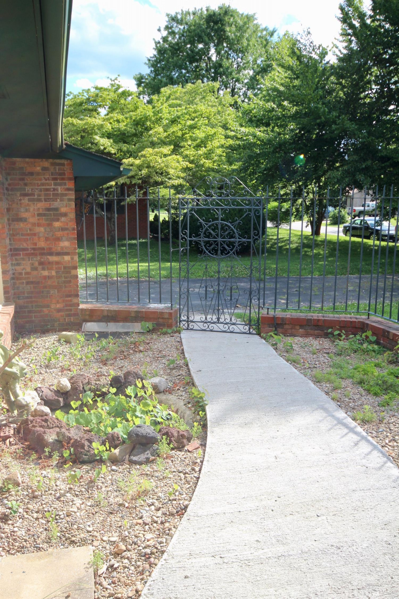 200 Woodlark Road Versailles, KY 40383 - Photo 7 of 45 Photo 7