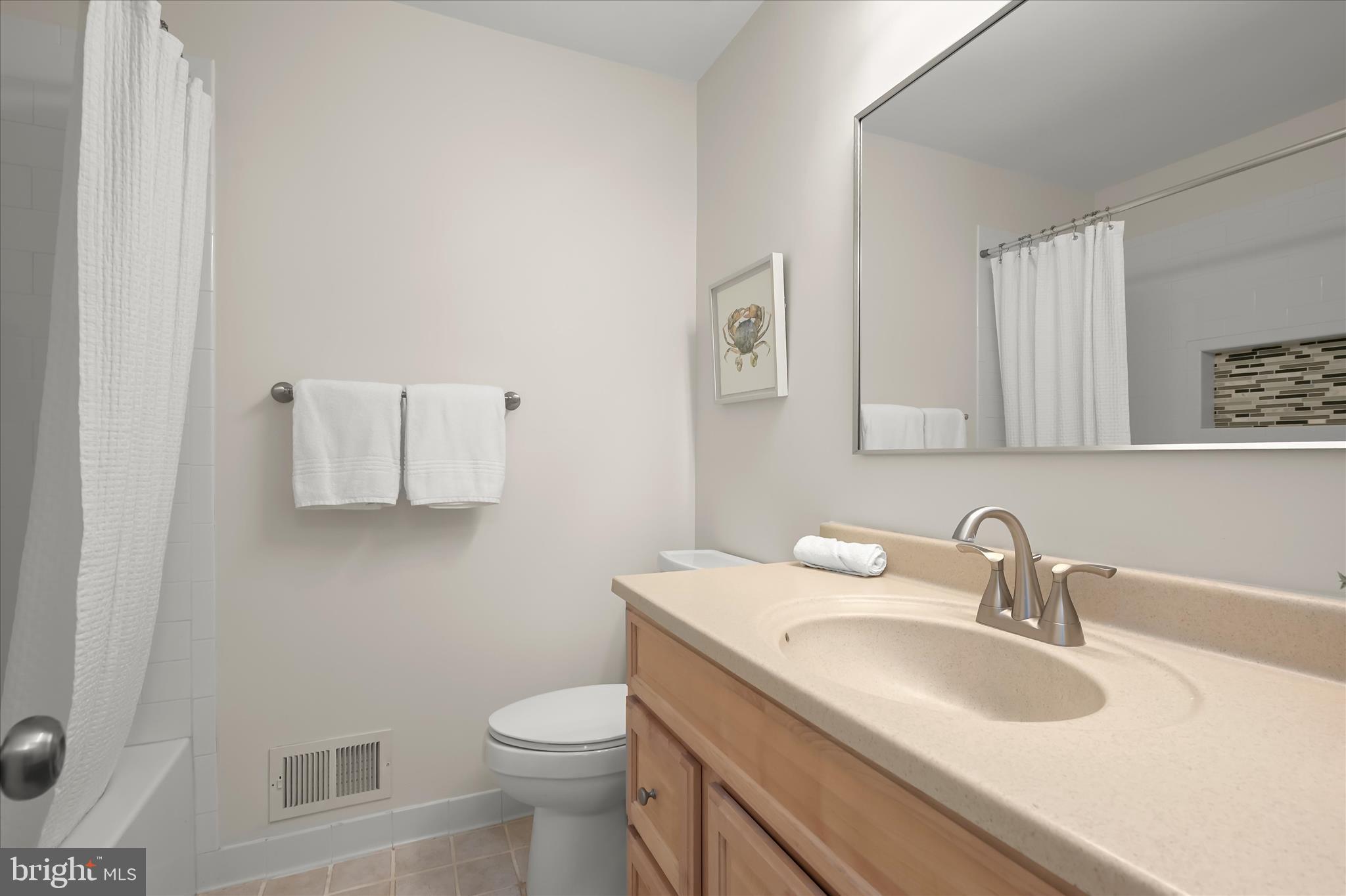 111 Stauffer Road Severna Park, MD 21146 - Photo 29 of 57 Upper Level - Full Bathroom