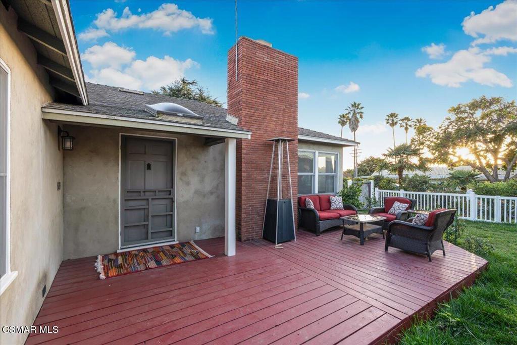 176 North Mills Road Ventura, CA 93003 - Photo 4 of 52