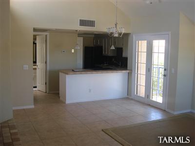 1200 East River Road, Unit K Tucson, AZ 85718 - Photo 6 of 8