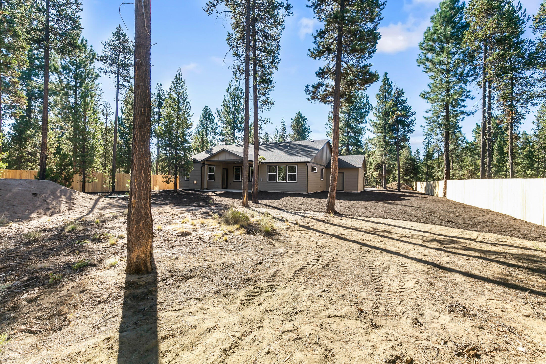 17144 Downey Road Bend, OR 97707 - Photo 8 of 41 2021_09_23_17144_downey_rd-11