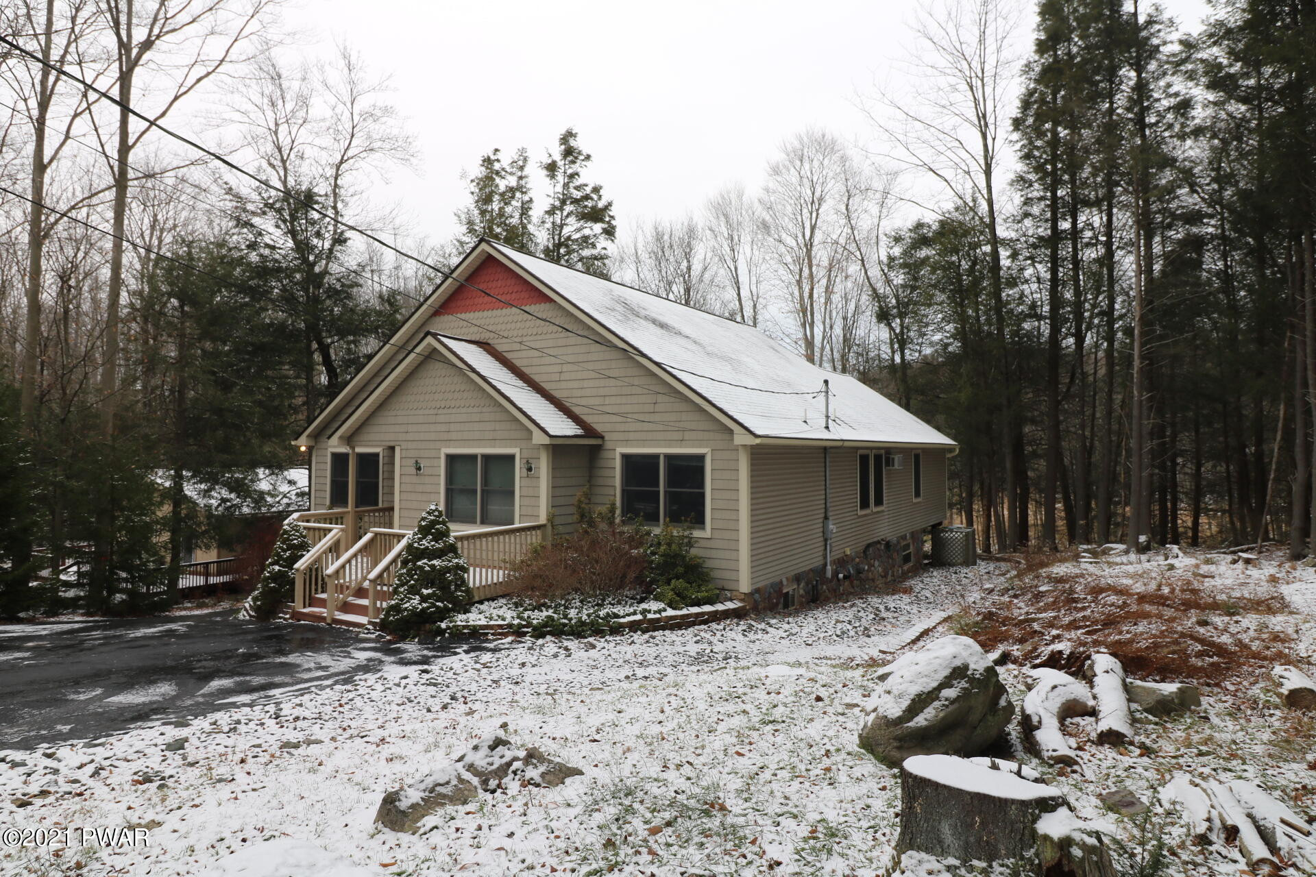 269 Northgate Road Lake Ariel, PA 18436 - Photo 5 of 59