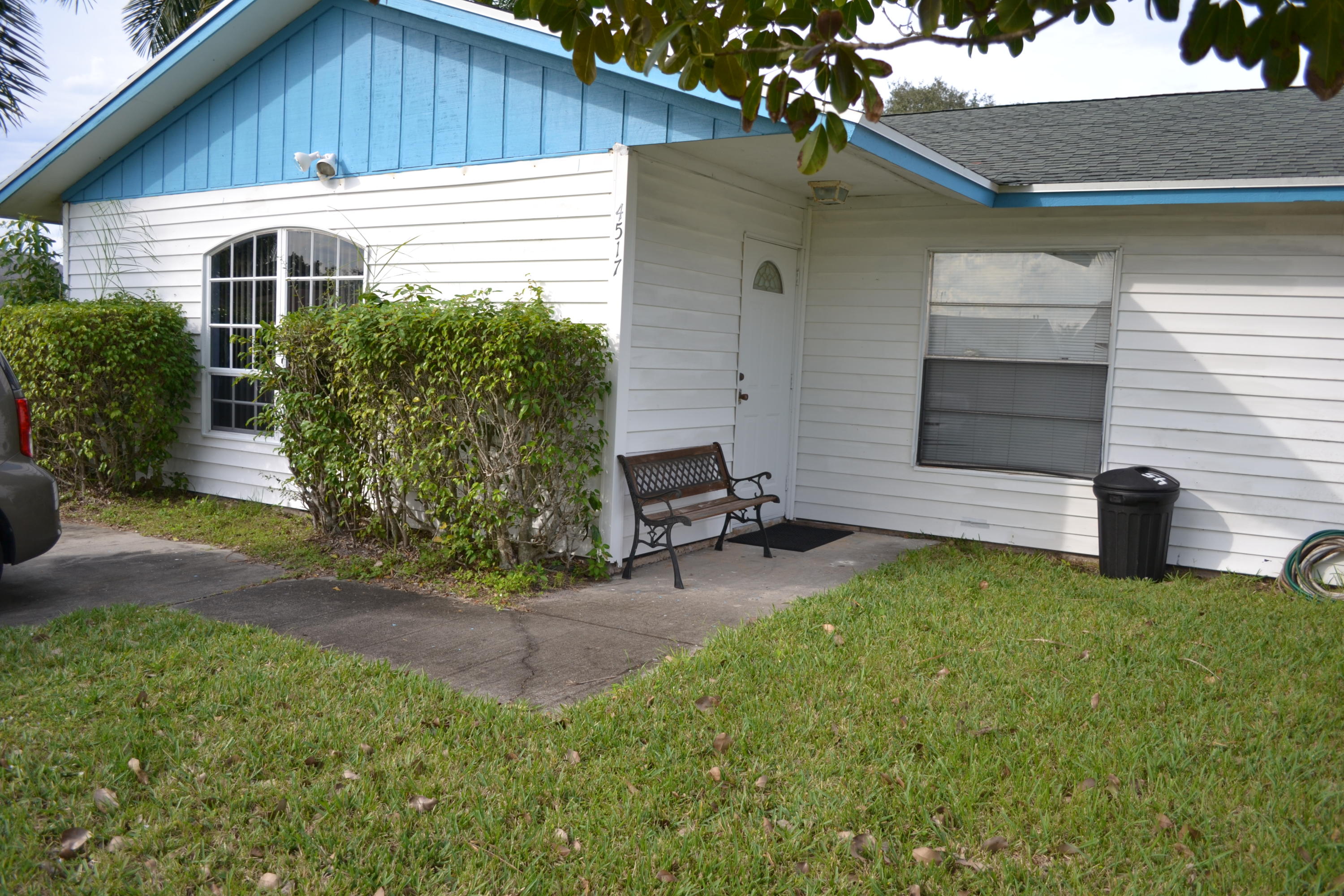 4517 Southeast Salvatori Road Stuart, FL 34997 - Photo 1 of 6 DSC_9479
