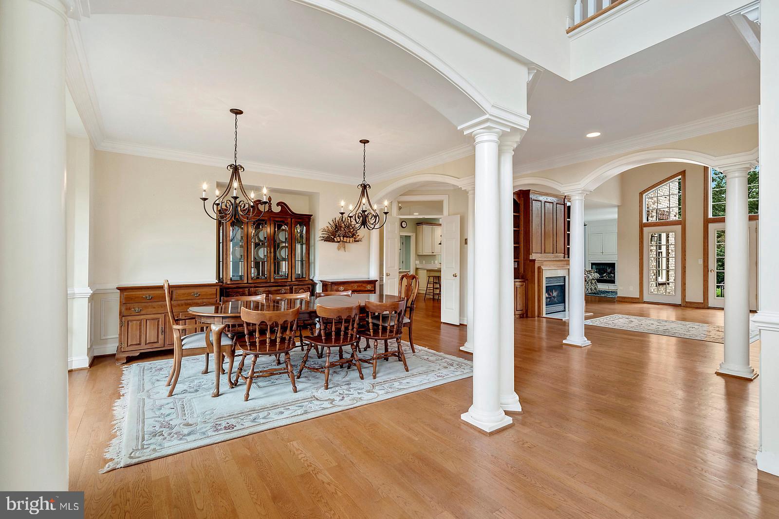 14924 Alpine Bay Loop Gainesville, VA 20155 - Photo 3 of 39 Gallery Image 3
