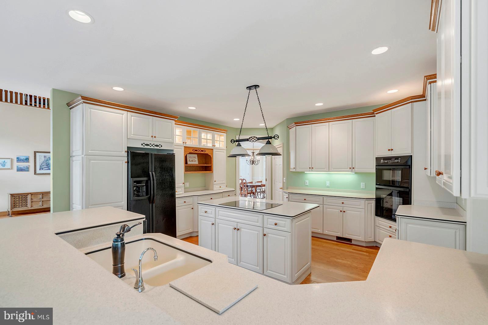 14924 Alpine Bay Loop Gainesville, VA 20155 - Photo 10 of 39 Gallery Image 10
