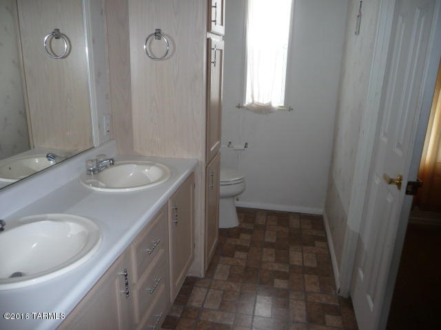 2611 West Roadrunner Road Tucson, AZ 85746 - Photo 20 of 24 Gallery Image 20