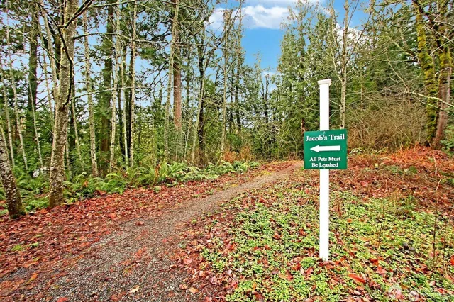 $579,000 | 4406 Providence Point Place Southeast, Unit 310, Issaquah, WA 98029