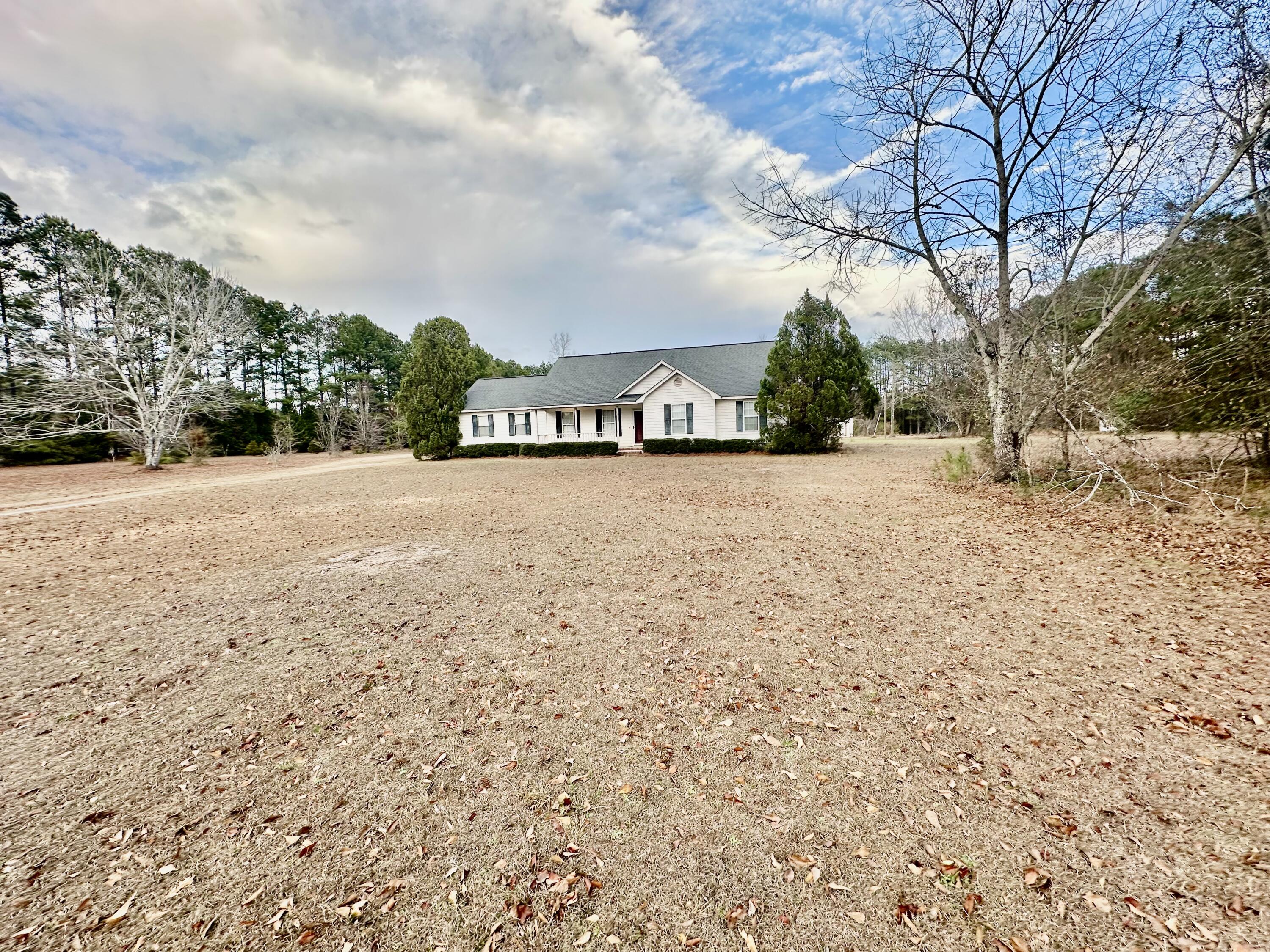 172 Marigold Road Orangeburg, SC 29115 - Photo 4 of 25 IMG_7320