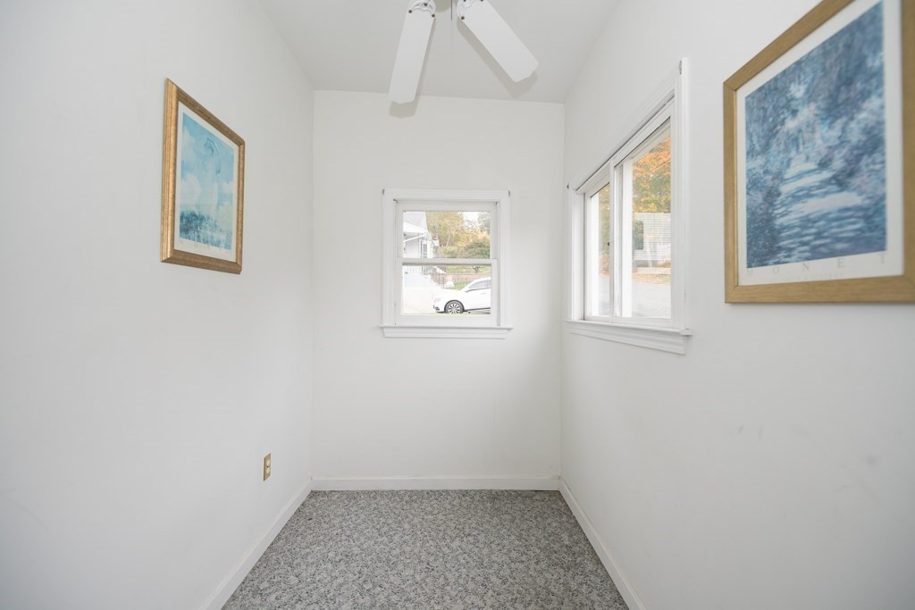 31 Forsberg Street Worcester, MA 01607 - Photo 12 of 29 Gallery Image 12