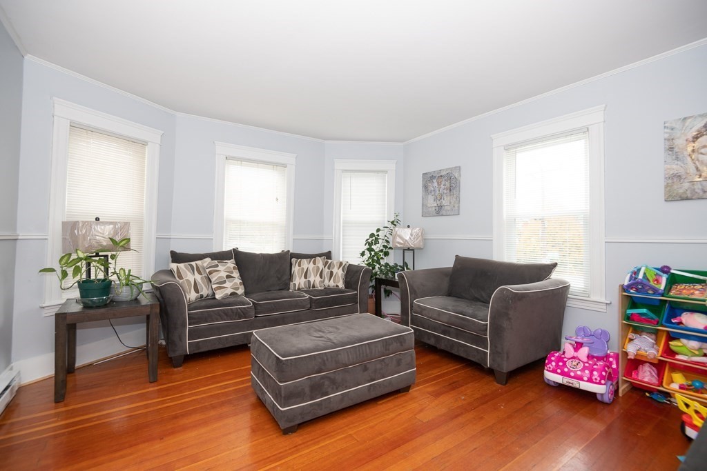 31 Forsberg Street Worcester, MA 01607 - Photo 15 of 29 Gallery Image 15