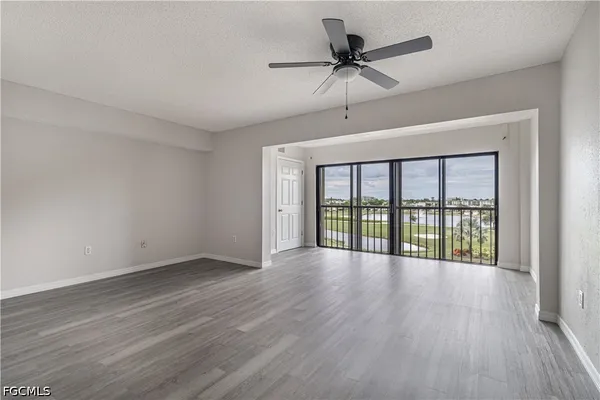 $1,500 | 7410 Lake Breeze Drive, Unit 508, Fort Myers, FL 33907