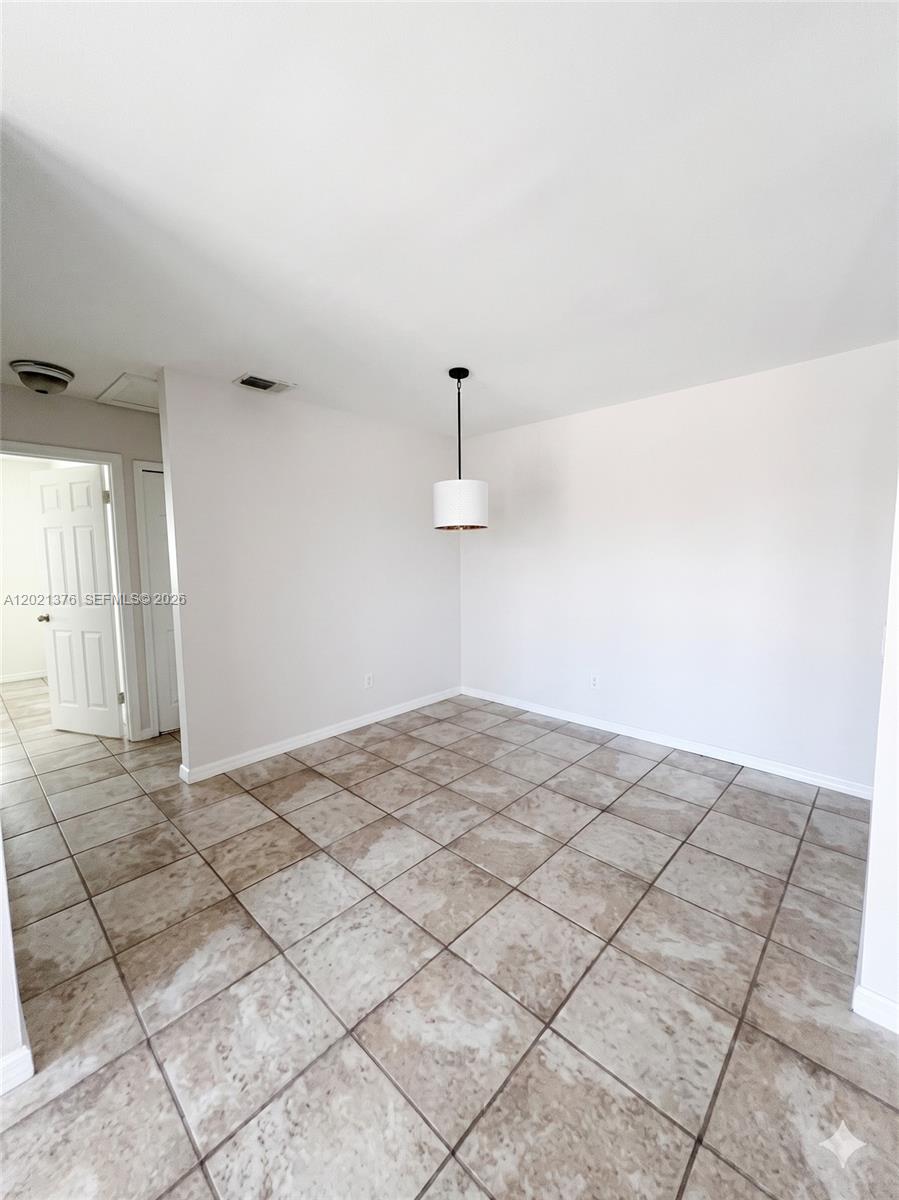 10046 Winding Lake Road, Unit 204 Sunrise, FL 33351 - Photo 5 of 8