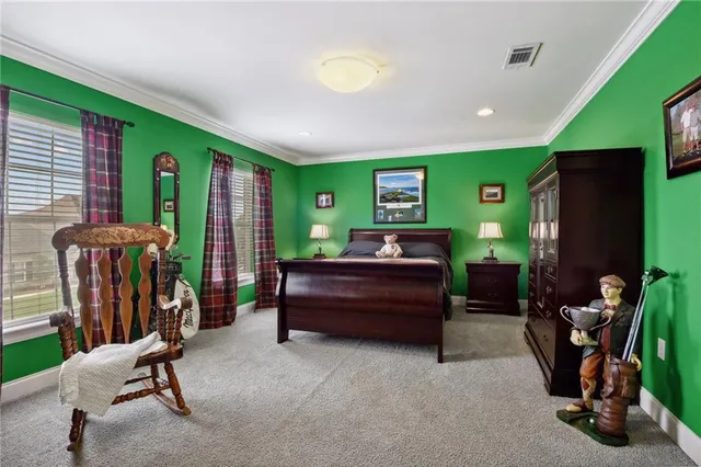 $825,000 | 2 Squirewood Court, Harvey, LA 70058