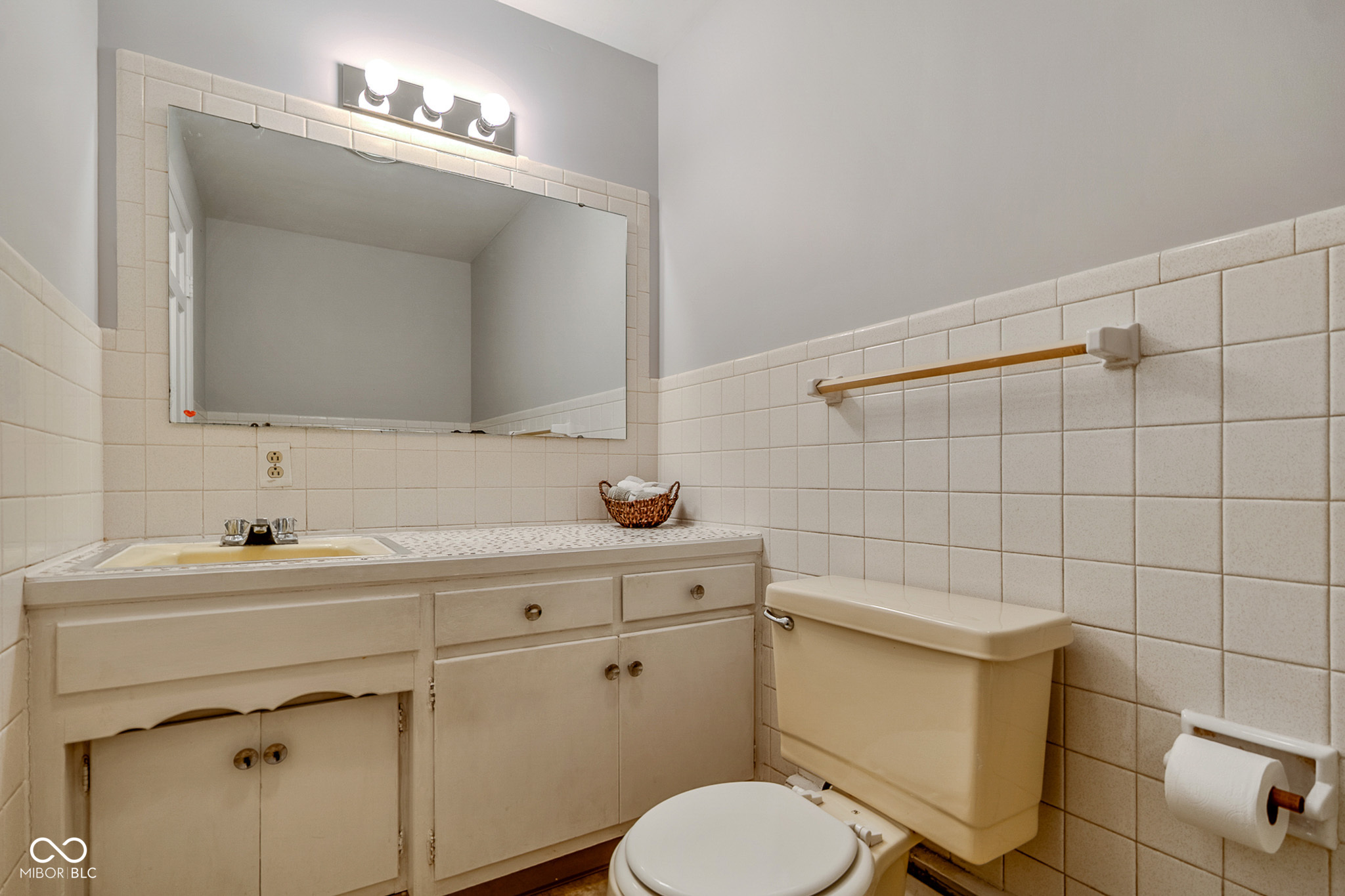 2215 Albany Street Beech Grove, IN 46107 - Photo 35 of 59