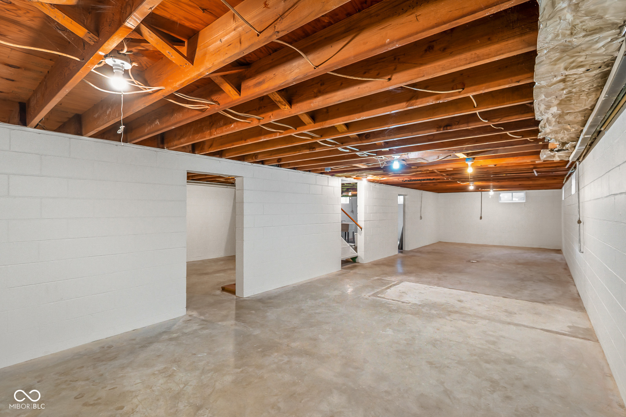 2215 Albany Street Beech Grove, IN 46107 - Photo 40 of 59