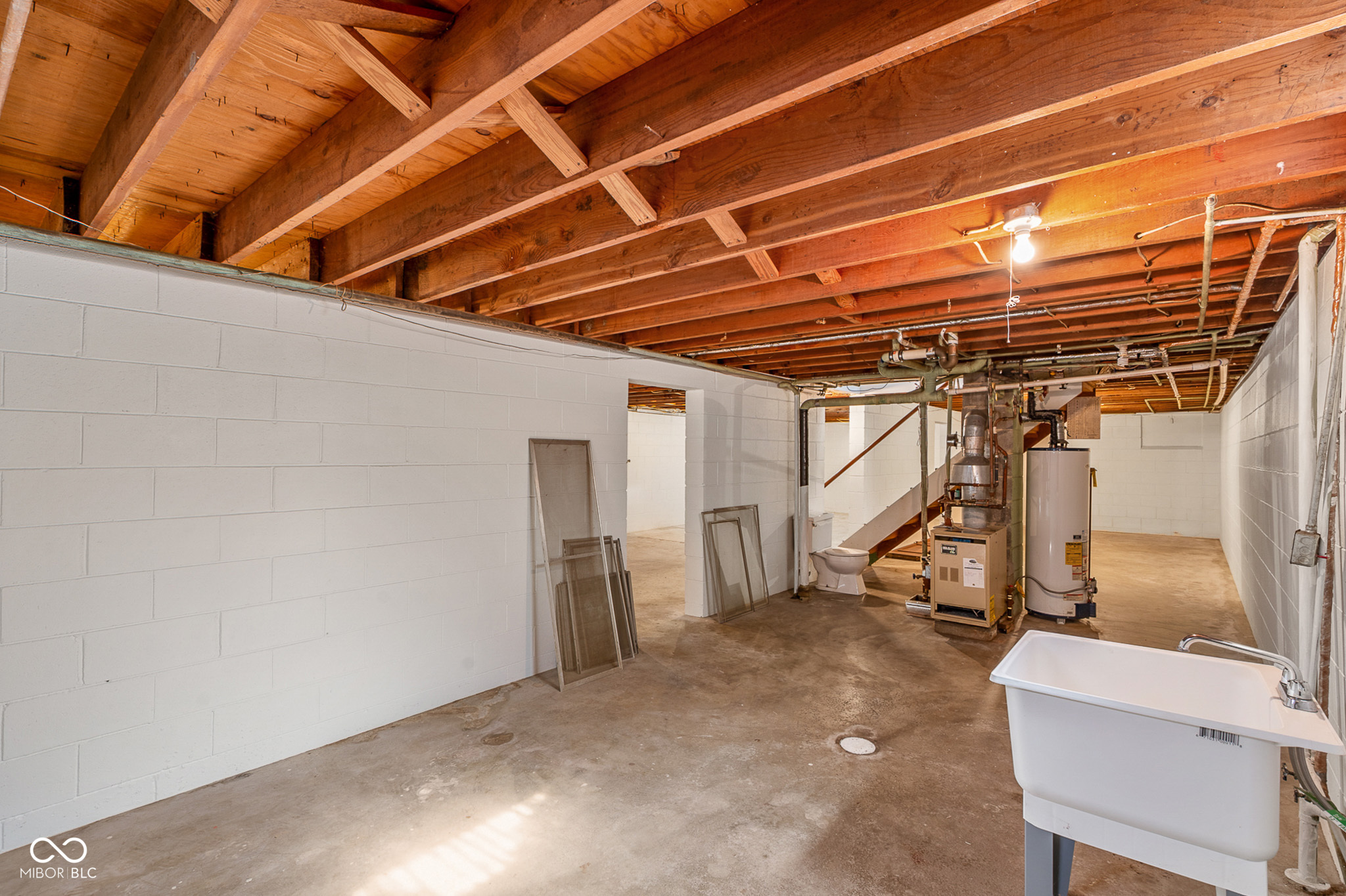 2215 Albany Street Beech Grove, IN 46107 - Photo 42 of 59