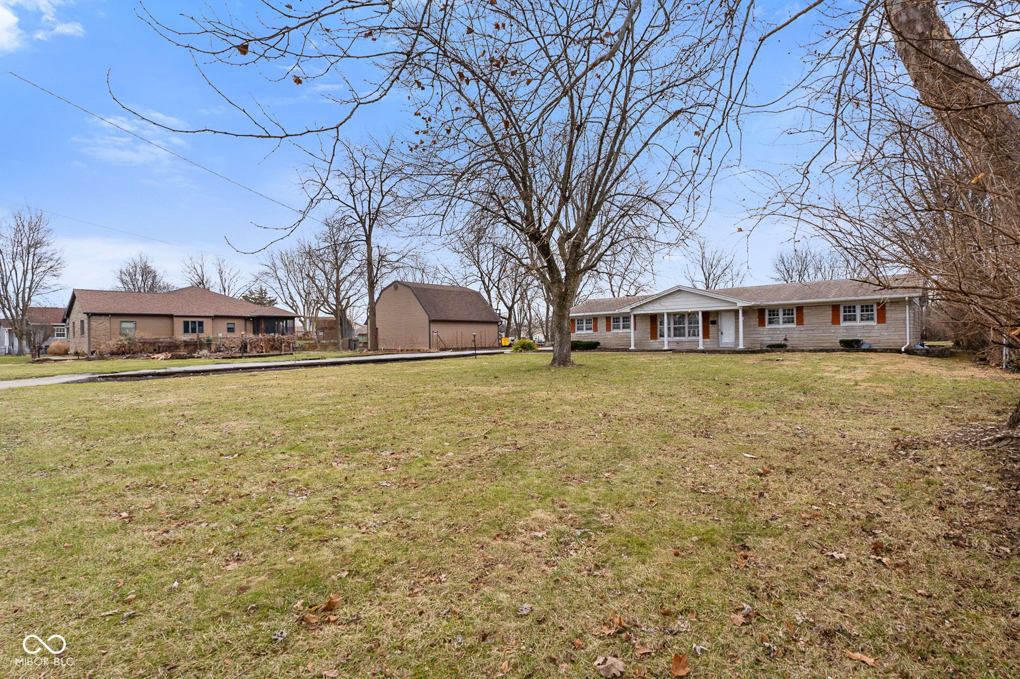 2215 Albany Street Beech Grove, IN 46107 - Photo 6 of 59