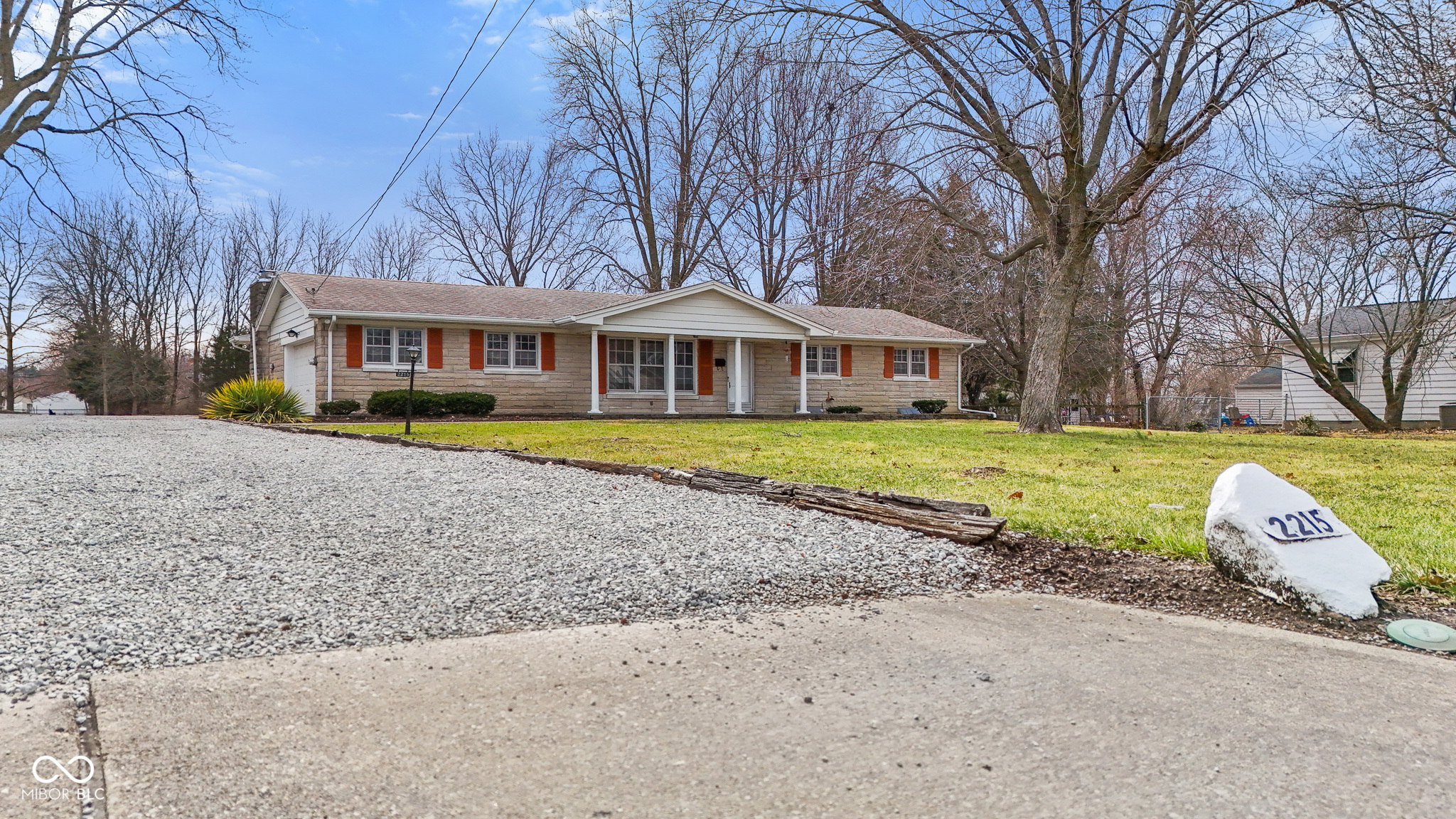 2215 Albany Street Beech Grove, IN 46107 - Photo 9 of 59