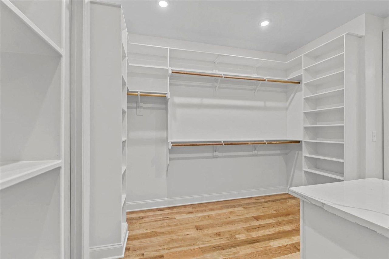 713 Mial Street Raleigh, NC 27608 - Photo 22 of 30 Hers Closet