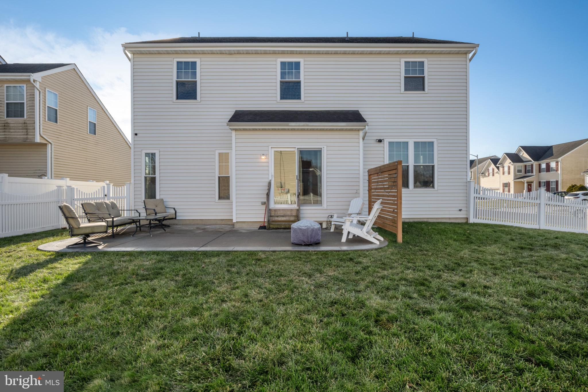 8 Porch Street Clayton, NJ 08312 - Photo 29 of 31 a view of a house with backyard and sitting area